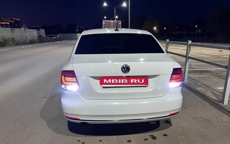 Volkswagen Polo VI (EU Market), 2018 год, 1 100 000 рублей, 2 фотография