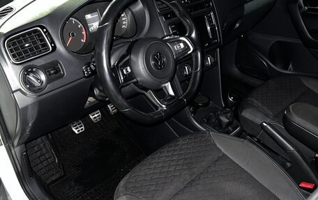 Volkswagen Polo VI (EU Market), 2018 год, 1 100 000 рублей, 8 фотография