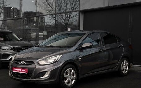 Hyundai Solaris II рестайлинг, 2012 год, 780 000 рублей, 1 фотография