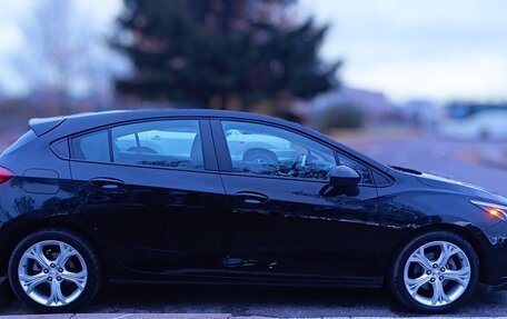 Chevrolet Cruze II, 2018 год, 1 540 000 рублей, 7 фотография