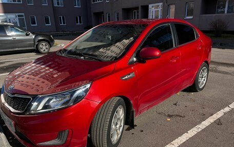 KIA Rio III рестайлинг, 2013 год, 830 000 рублей, 5 фотография