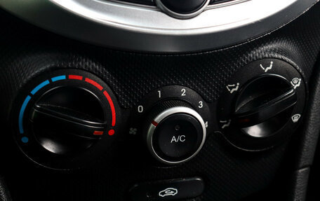 Hyundai Solaris II рестайлинг, 2012 год, 780 000 рублей, 15 фотография