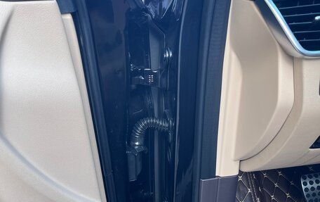 Mercedes-Benz GLS, 2016 год, 5 500 000 рублей, 26 фотография