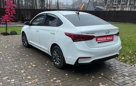 Hyundai Solaris II рестайлинг, 2017 год, 755 000 рублей, 1 фотография