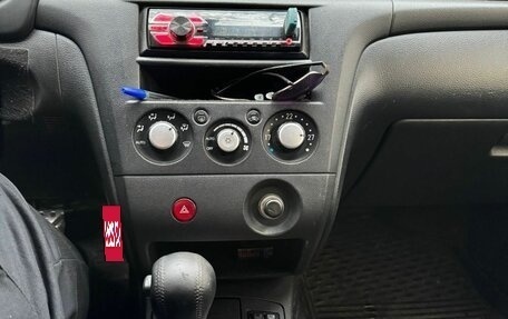 Mitsubishi Outlander III рестайлинг 3, 2006 год, 460 000 рублей, 4 фотография