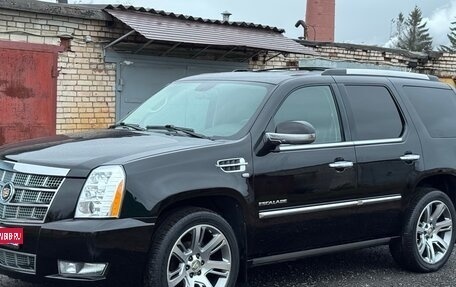 Cadillac Escalade III, 2010 год, 2 100 000 рублей, 1 фотография