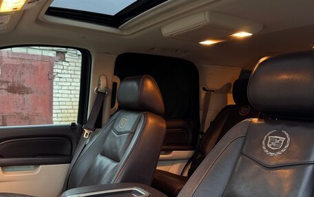 Cadillac Escalade III, 2010 год, 2 100 000 рублей, 14 фотография