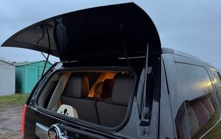 Cadillac Escalade III, 2010 год, 2 100 000 рублей, 31 фотография