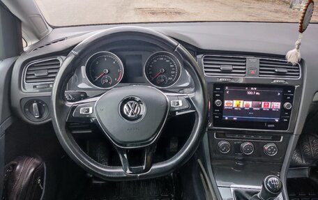 Volkswagen Golf VII, 2020 год, 1 790 000 рублей, 10 фотография