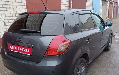KIA cee'd I рестайлинг, 2010 год, 680 000 рублей, 4 фотография