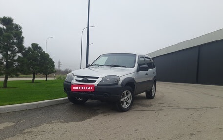 Chevrolet Niva I рестайлинг, 2019 год, 760 000 рублей, 6 фотография