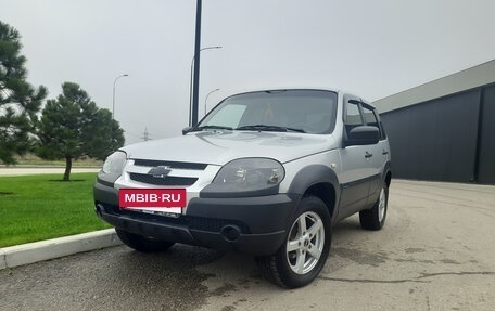 Chevrolet Niva I рестайлинг, 2019 год, 760 000 рублей, 4 фотография