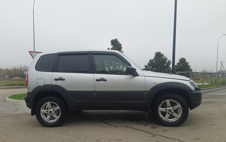 Chevrolet Niva I рестайлинг, 2019 год, 760 000 рублей, 16 фотография