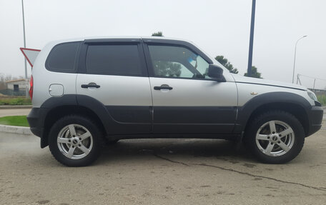 Chevrolet Niva I рестайлинг, 2019 год, 760 000 рублей, 13 фотография