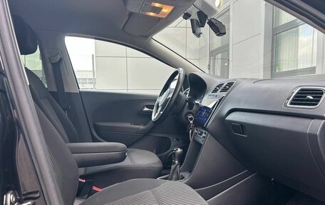 Volkswagen Polo VI (EU Market), 2013 год, 690 000 рублей, 12 фотография