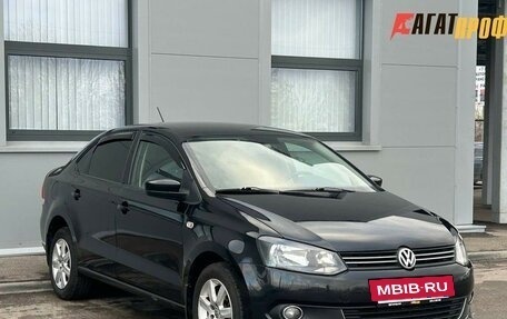 Volkswagen Polo VI (EU Market), 2013 год, 690 000 рублей, 3 фотография
