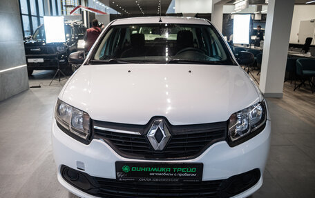 Renault Logan II, 2014 год, 700 000 рублей, 2 фотография