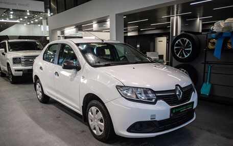 Renault Logan II, 2014 год, 700 000 рублей, 3 фотография