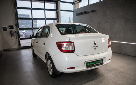 Renault Logan II, 2014 год, 700 000 рублей, 8 фотография