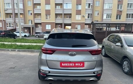 KIA Sportage IV рестайлинг, 2019 год, 2 399 000 рублей, 4 фотография