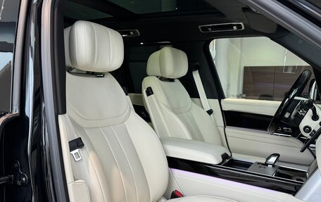 Land Rover Range Rover IV рестайлинг, 2025 год, 24 000 000 рублей, 8 фотография