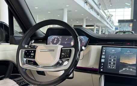 Land Rover Range Rover IV рестайлинг, 2025 год, 24 000 000 рублей, 11 фотография