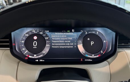 Land Rover Range Rover IV рестайлинг, 2025 год, 24 000 000 рублей, 23 фотография