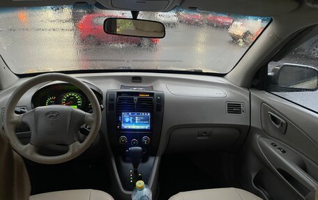 Hyundai Tucson III, 2004 год, 407 000 рублей, 6 фотография