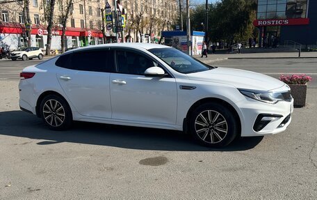 KIA Optima IV, 2019 год, 2 200 000 рублей, 5 фотография