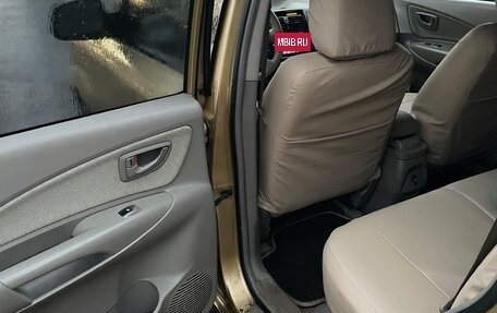 Hyundai Tucson III, 2004 год, 407 000 рублей, 13 фотография