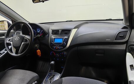 Hyundai Solaris II рестайлинг, 2011 год, 728 000 рублей, 13 фотография