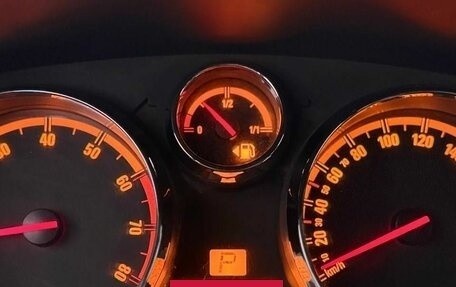 Opel Antara I, 2010 год, 830 000 рублей, 17 фотография