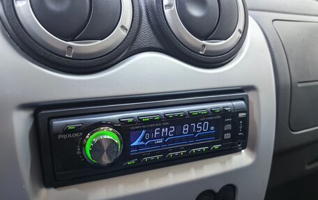 Renault Sandero I, 2014 год, 728 000 рублей, 14 фотография