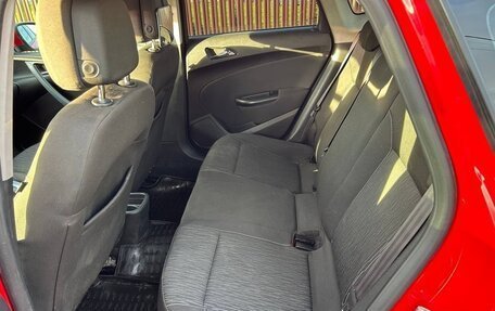 Opel Astra J, 2014 год, 800 000 рублей, 10 фотография