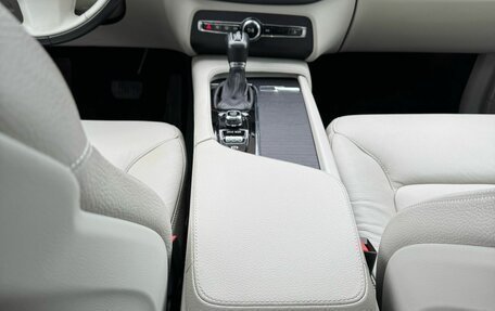 Volvo XC90 II рестайлинг, 2020 год, 4 990 000 рублей, 16 фотография