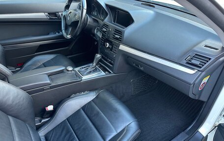 Mercedes-Benz E-Класс, 2009 год, 1 570 000 рублей, 20 фотография