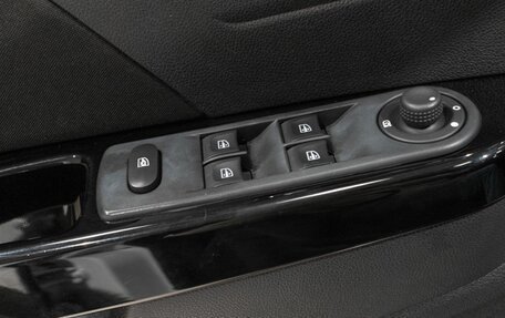 Renault Kaptur I рестайлинг, 2017 год, 1 282 600 рублей, 7 фотография