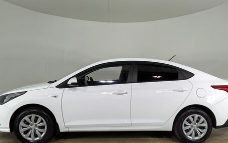 Hyundai Solaris II рестайлинг, 2021 год, 1 670 000 рублей, 8 фотография