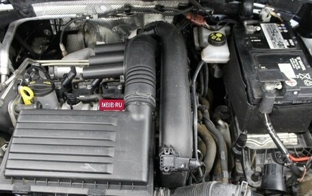 Volkswagen Tiguan II, 2021 год, 1 800 000 рублей, 15 фотография