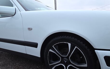 Mercedes-Benz E-Класс, 1998 год, 350 000 рублей, 9 фотография