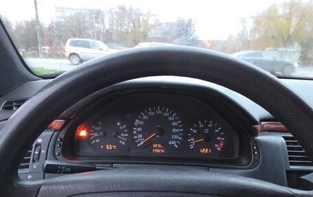 Mercedes-Benz E-Класс, 1998 год, 350 000 рублей, 34 фотография