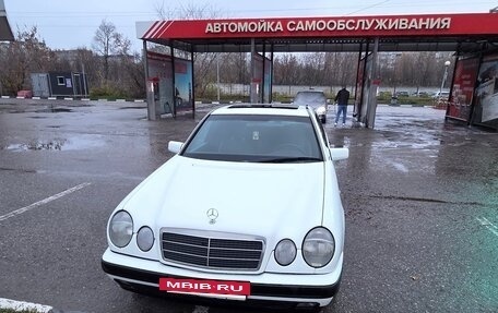 Mercedes-Benz E-Класс, 1998 год, 350 000 рублей, 32 фотография