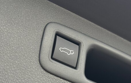 Toyota Highlander, 2025 год, 6 000 000 рублей, 27 фотография