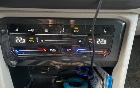 Volkswagen Tiguan II, 2021 год, 3 500 000 рублей, 9 фотография