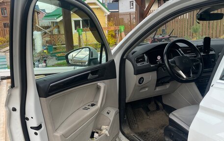 Volkswagen Tiguan II, 2021 год, 3 500 000 рублей, 6 фотография