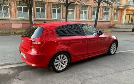 BMW 1 серия, 2010 год, 820 000 рублей, 3 фотография