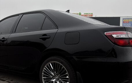 Toyota Camry, 2017 год, 2 300 000 рублей, 8 фотография