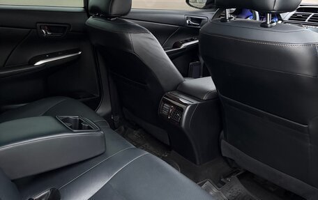 Toyota Camry, 2017 год, 2 300 000 рублей, 17 фотография