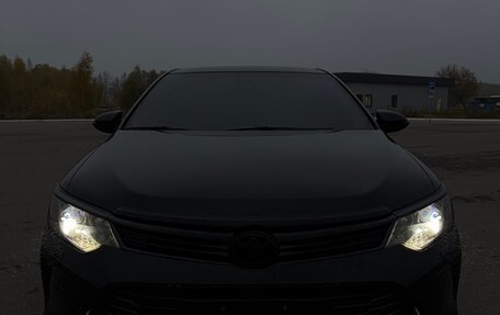 Toyota Camry, 2017 год, 2 300 000 рублей, 37 фотография