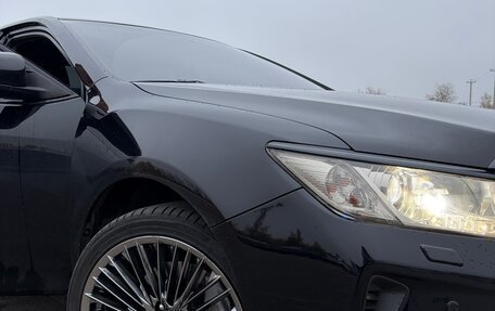 Toyota Camry, 2017 год, 2 300 000 рублей, 38 фотография